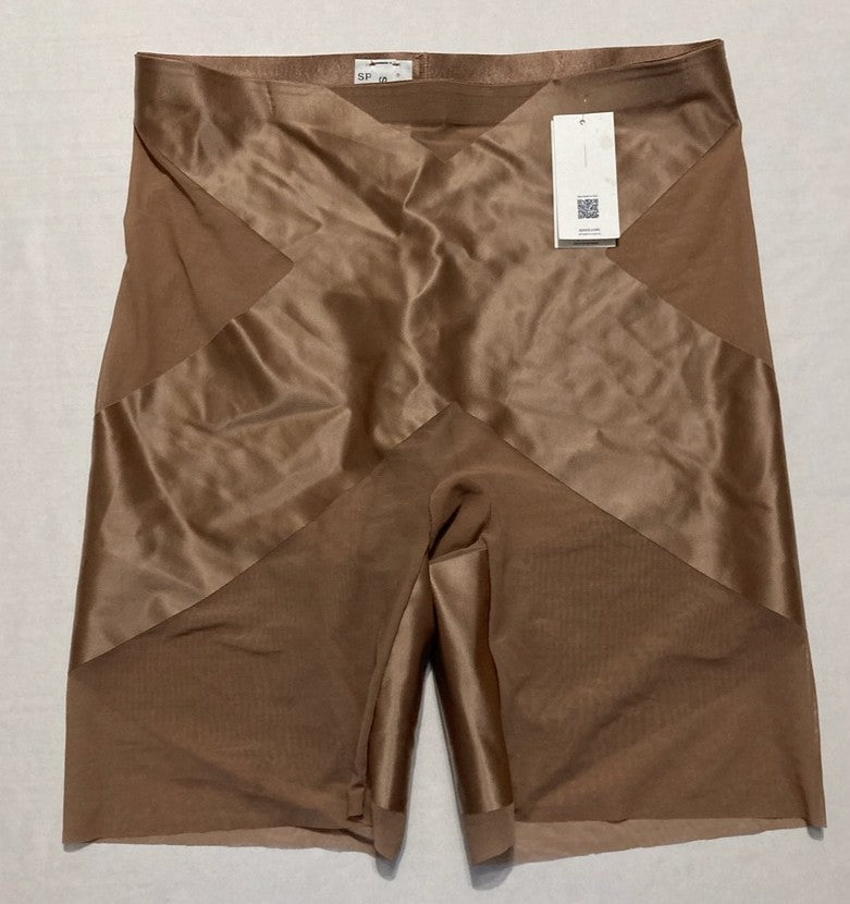 SPANX Satin-X Mid-Thigh Short CAFE L