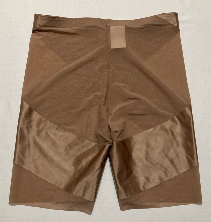SPANX Satin-X Mid-Thigh Short CAFE L