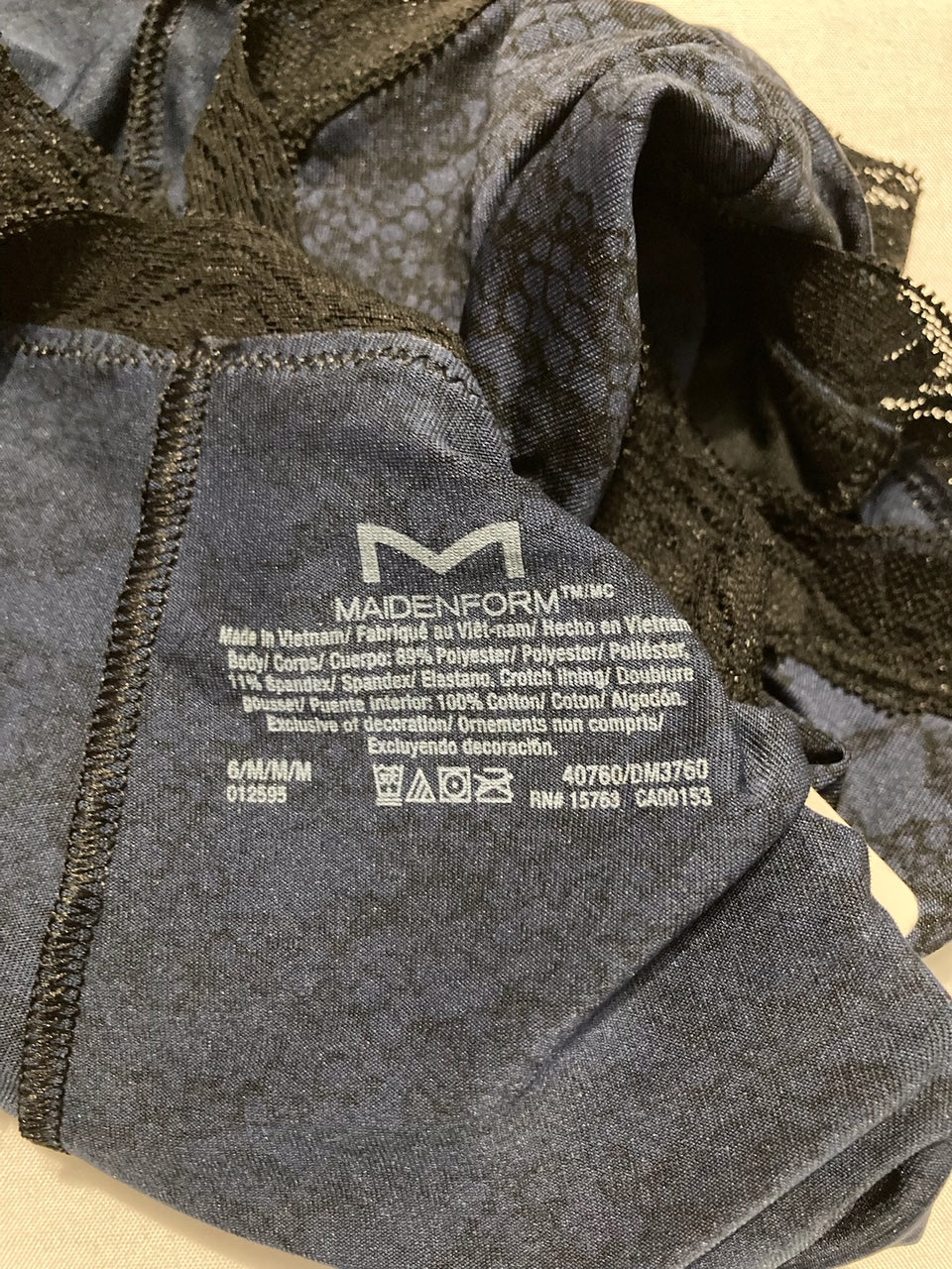 MAIDENFORM One Fab Fit Boyshorts Low-Rise Fit Microfiber NAVY BLACK 6