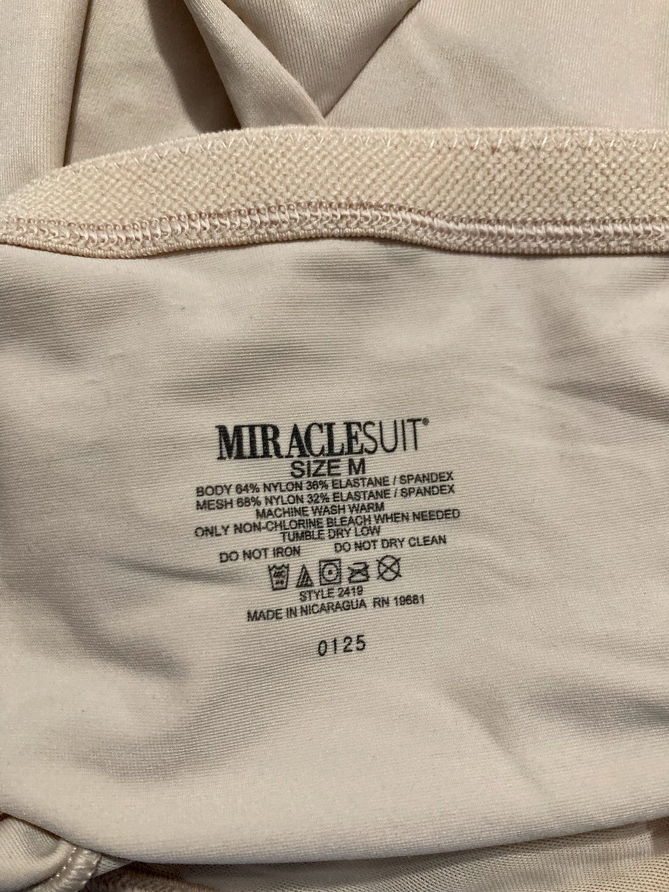 MIRACLESUIT Tummy Tuck High Waist Thigh Slimmer BEIGE M