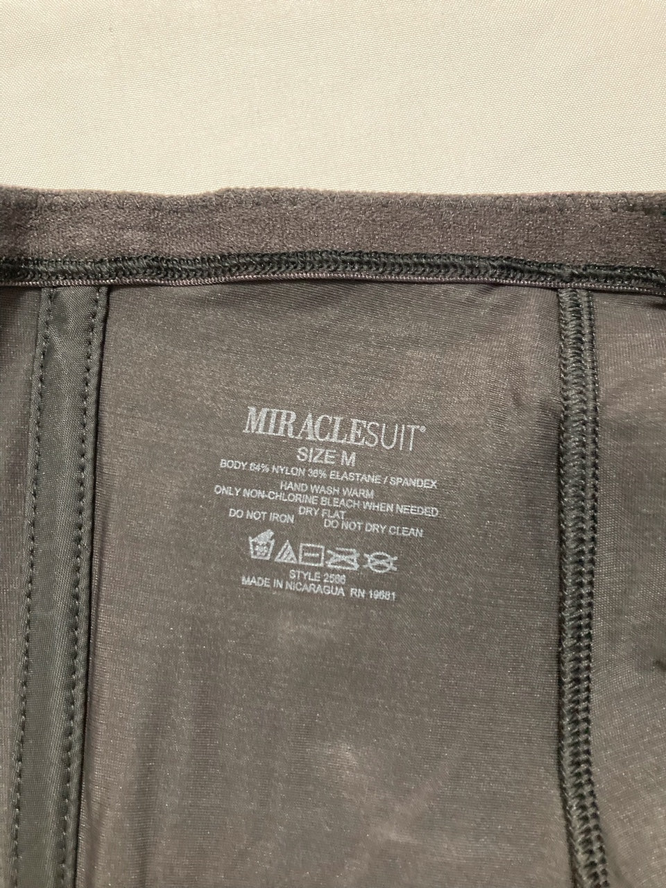 MIRACLESUIT Step-In Waist Cincher BLACK M