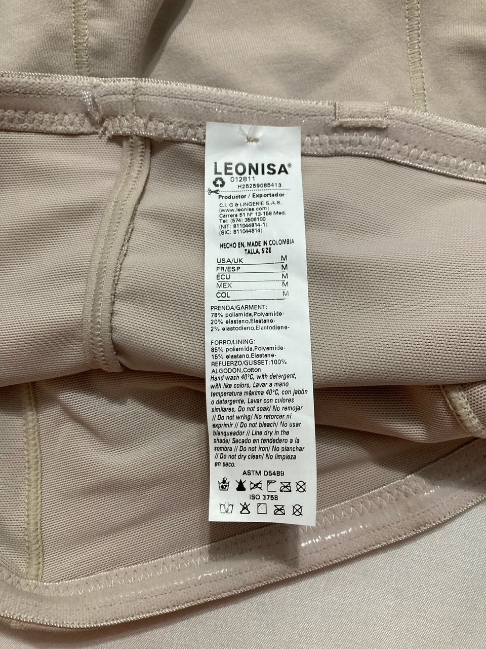 LEONISA Extra High-Waisted Sheer Bottom Sculpting Shaper Panty NUDE M