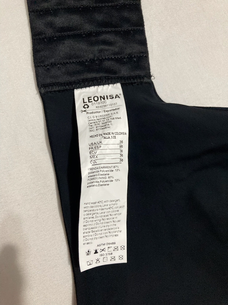 LEONISA Back Smoothing Bras for Women, Full Coverage Underwire Bra BLACK 36C