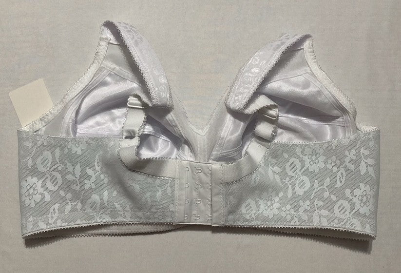 PLAYTEX Wireless Bra, 18 Hour Plus-Size Bras Available WHITE 42C