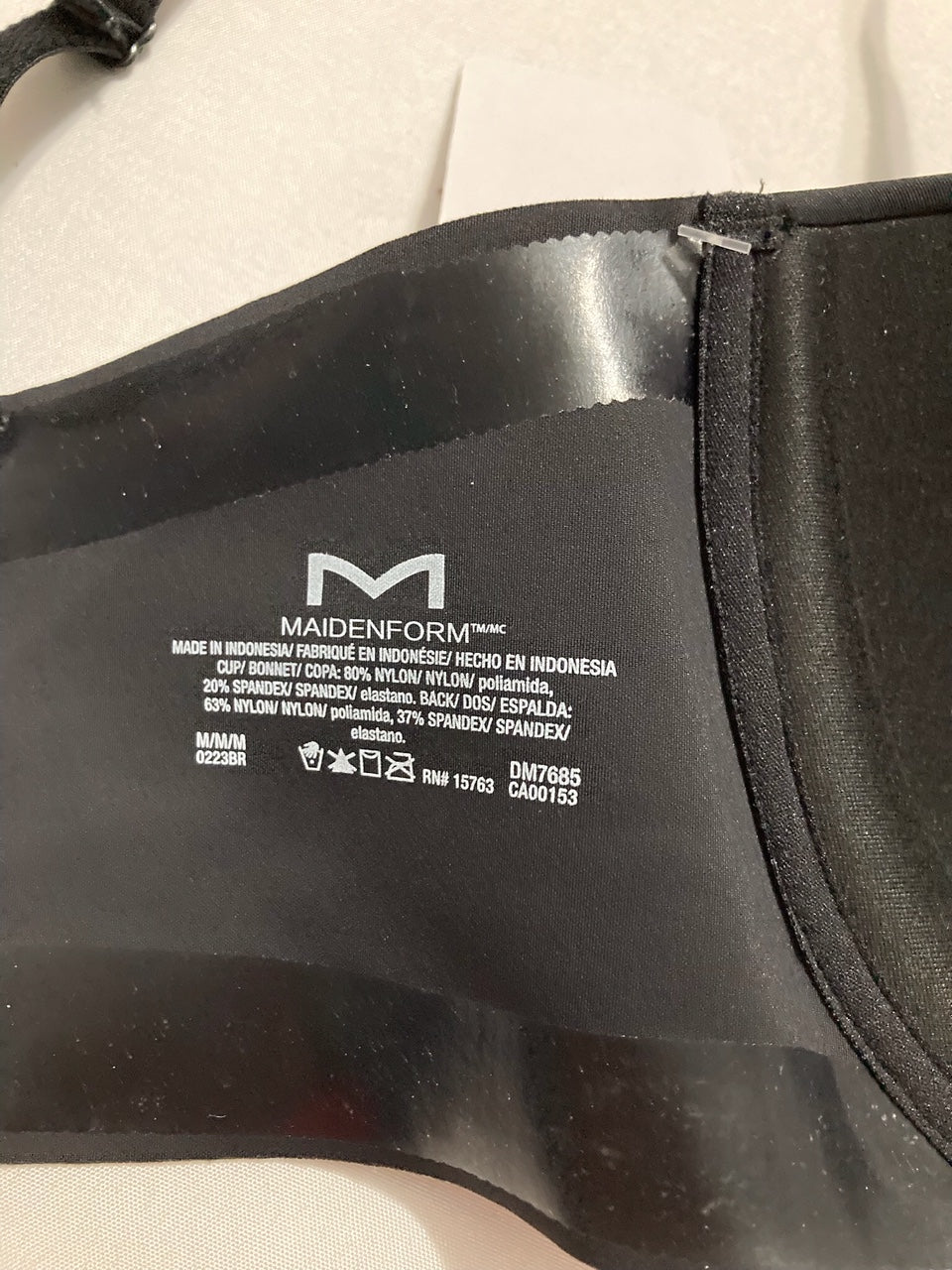 MAIDENFORM Pure Comfort Strapless, Stay-put Wireless BLACK M