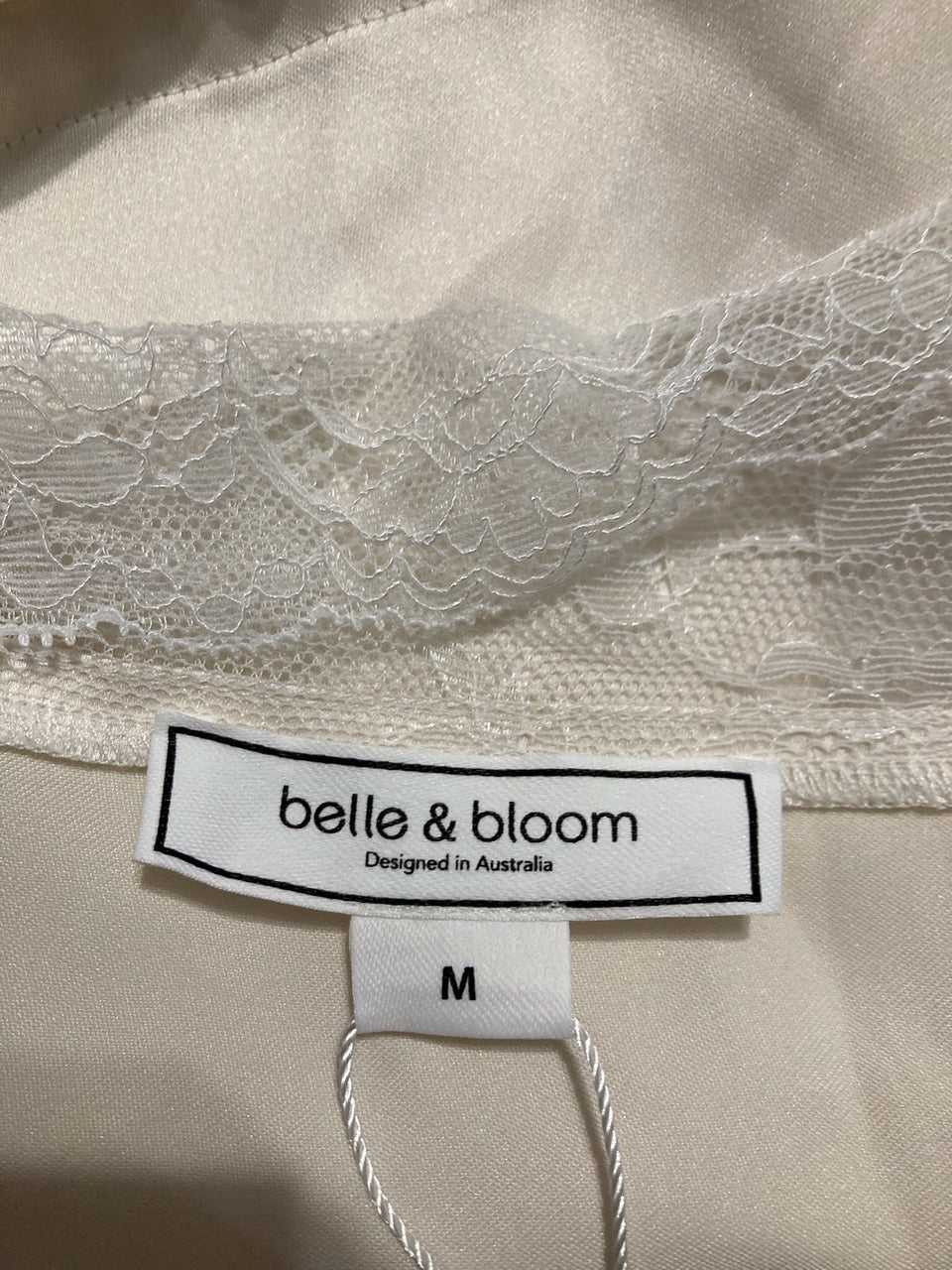 BELLE & BLOOM Nights Lace Cami WHITE M