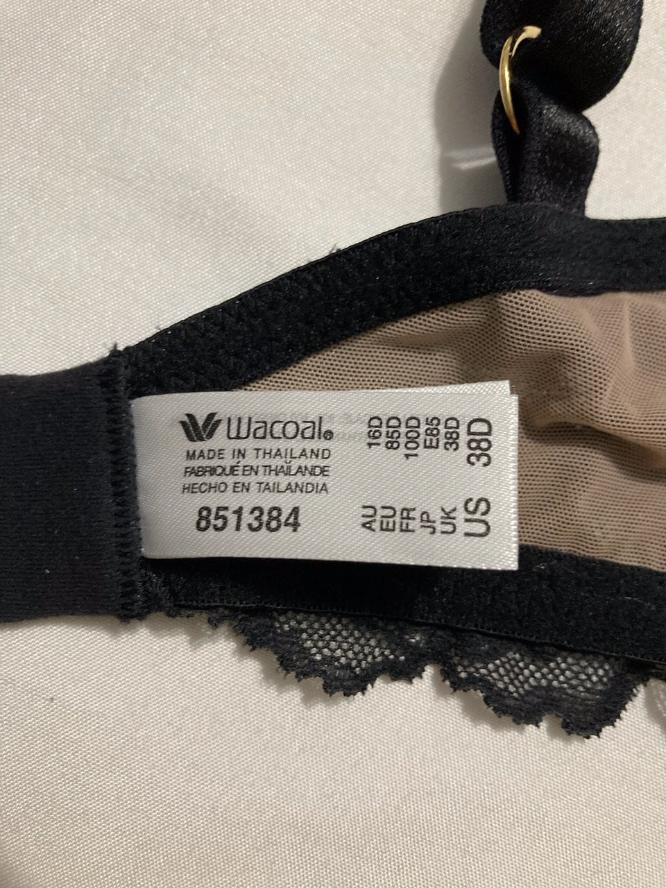 WACOAL Vivid Attraction Unlined Mid Coverage Underwire Bra BLACK 38D