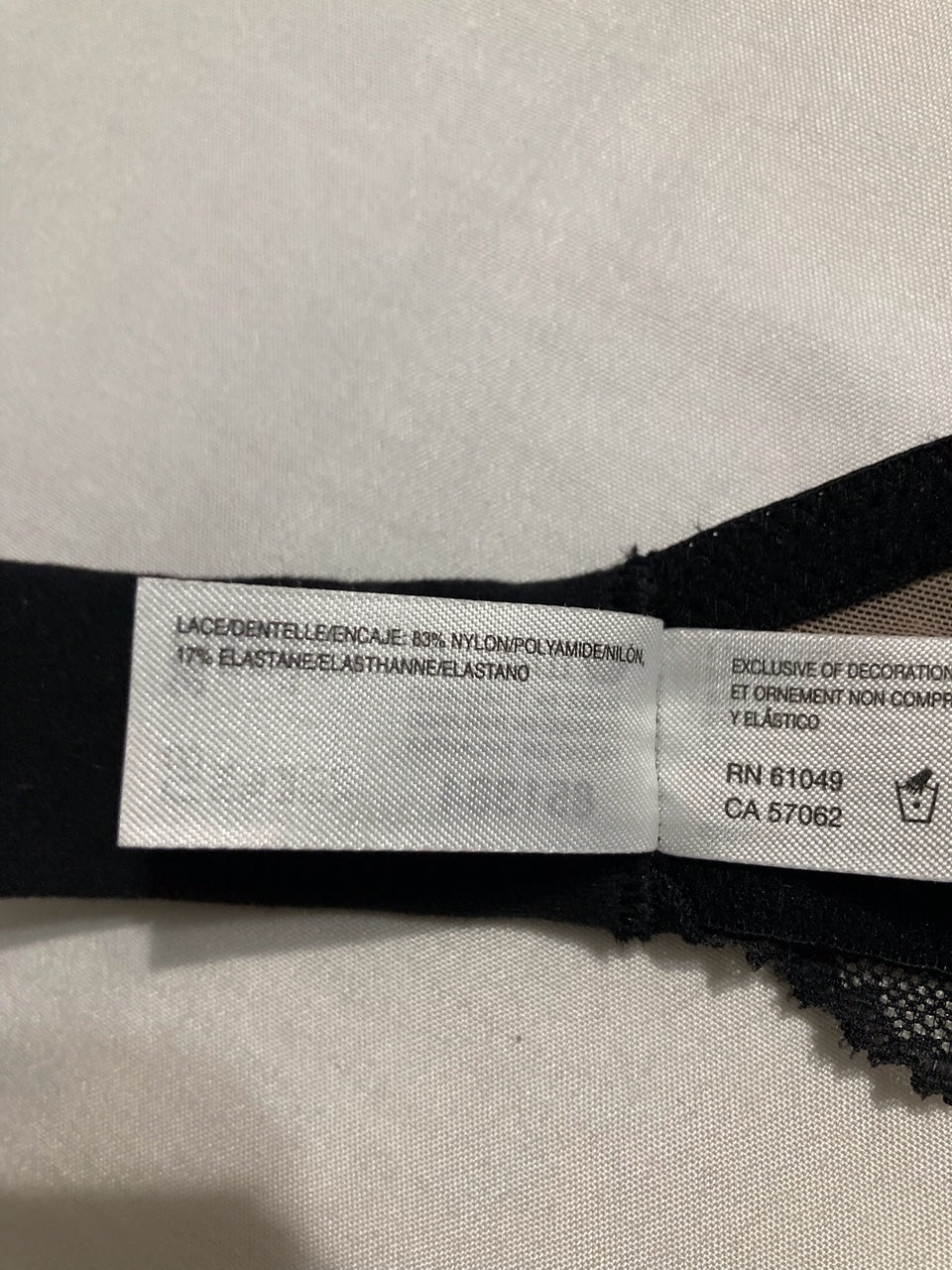 WACOAL Vivid Attraction Unlined Mid Coverage Underwire Bra BLACK 38D