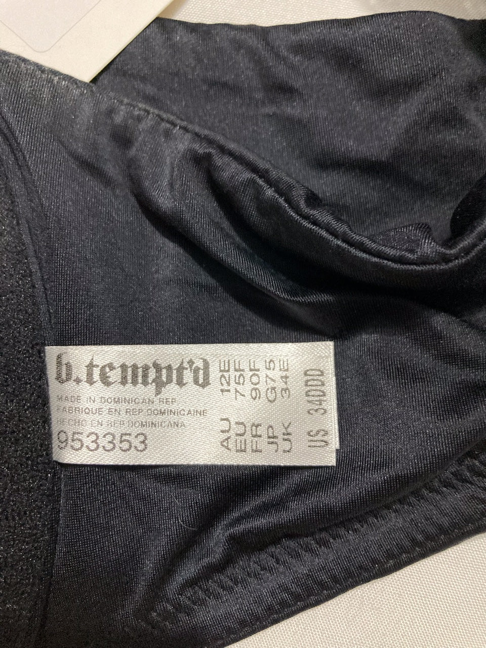 B.TEMPT'D Lightly Padded Front Close Racerback T-Shirt Bra BLACK 34DDD