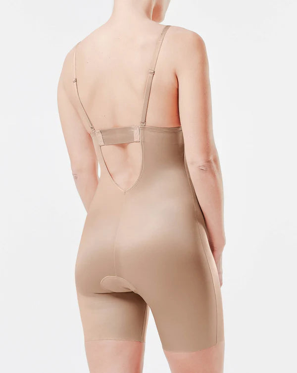 SPANX reducing bodysuit NUDE S