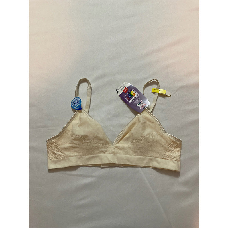 Hanes Ultimate Wireless Bra with Soft Seamless Bra with Convertible Straps Nude M